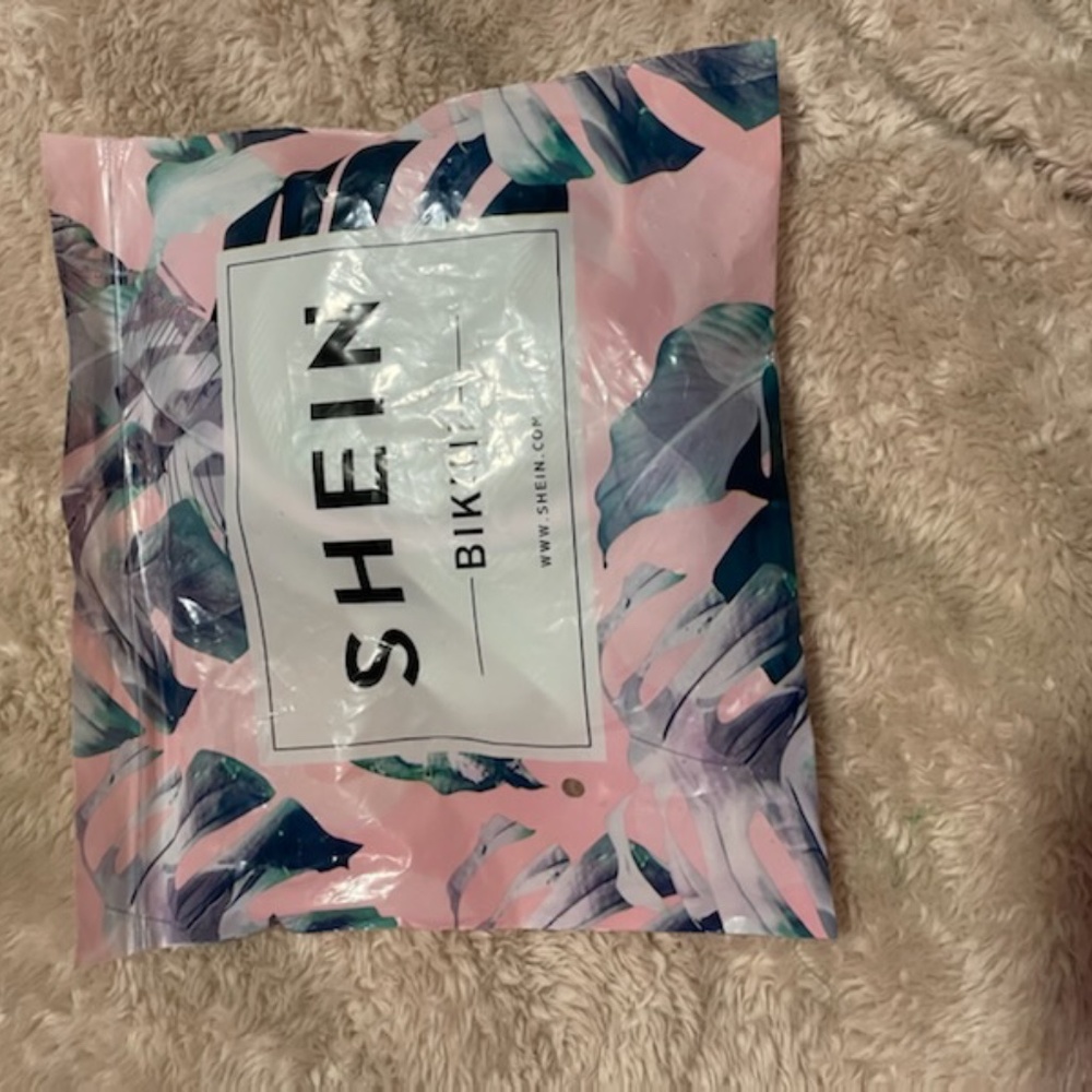 SHEIN size small brand new!!* green bikini top